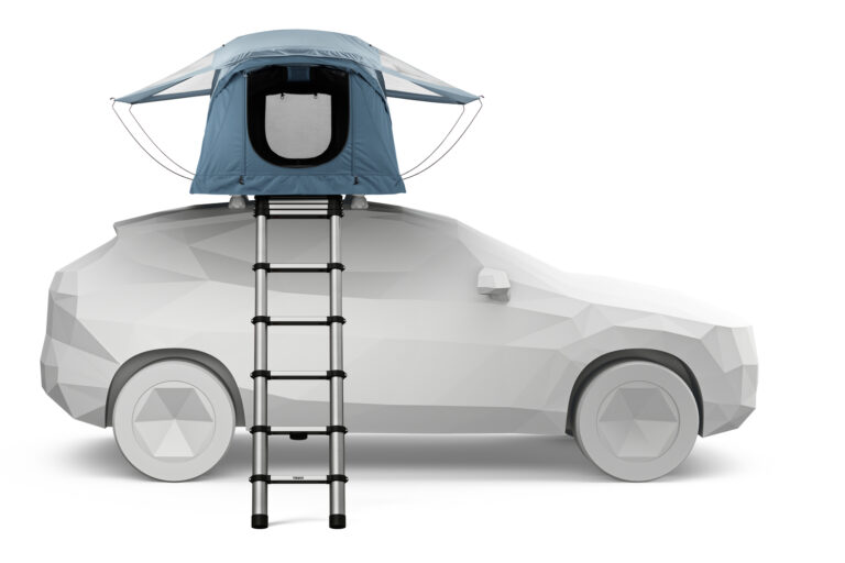 Small-Thule_Approach_S_DarkSlate_03a_901031